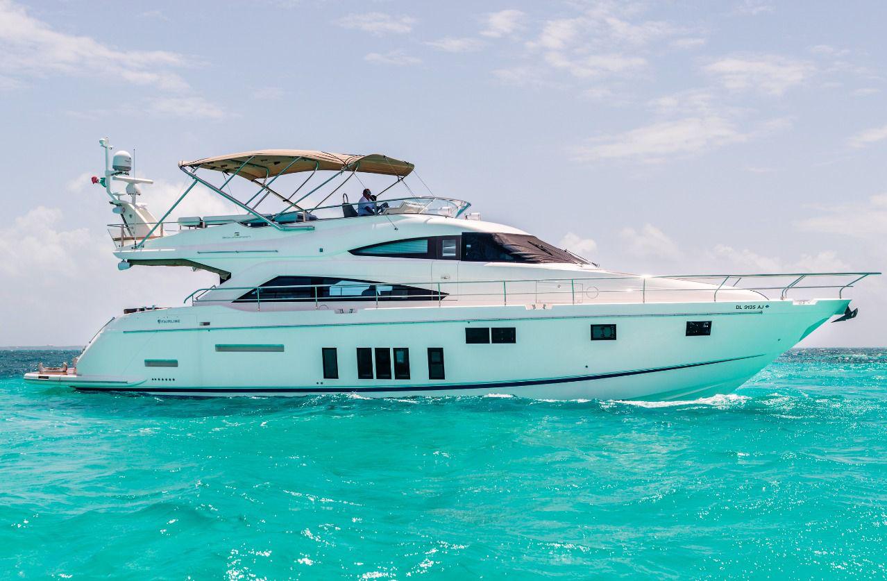 Luxury Rentals Cancún México - Fairline - Addicted