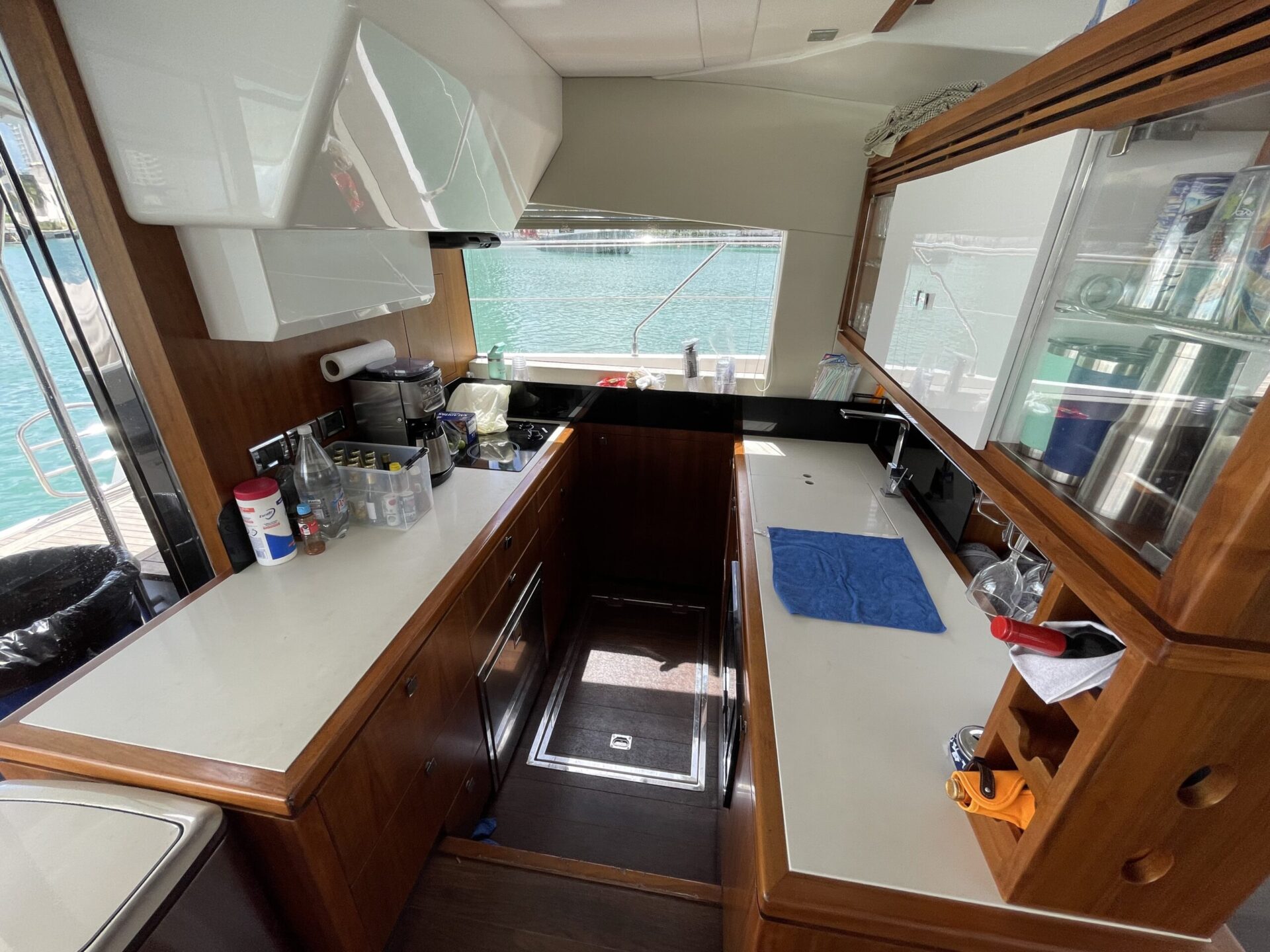 Renta de Barcos en Cancún México - Hudson