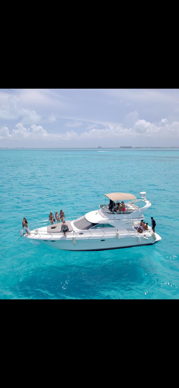 Renta de Botes Cerca de Cancún - Sea Ray - Maya Sea 1