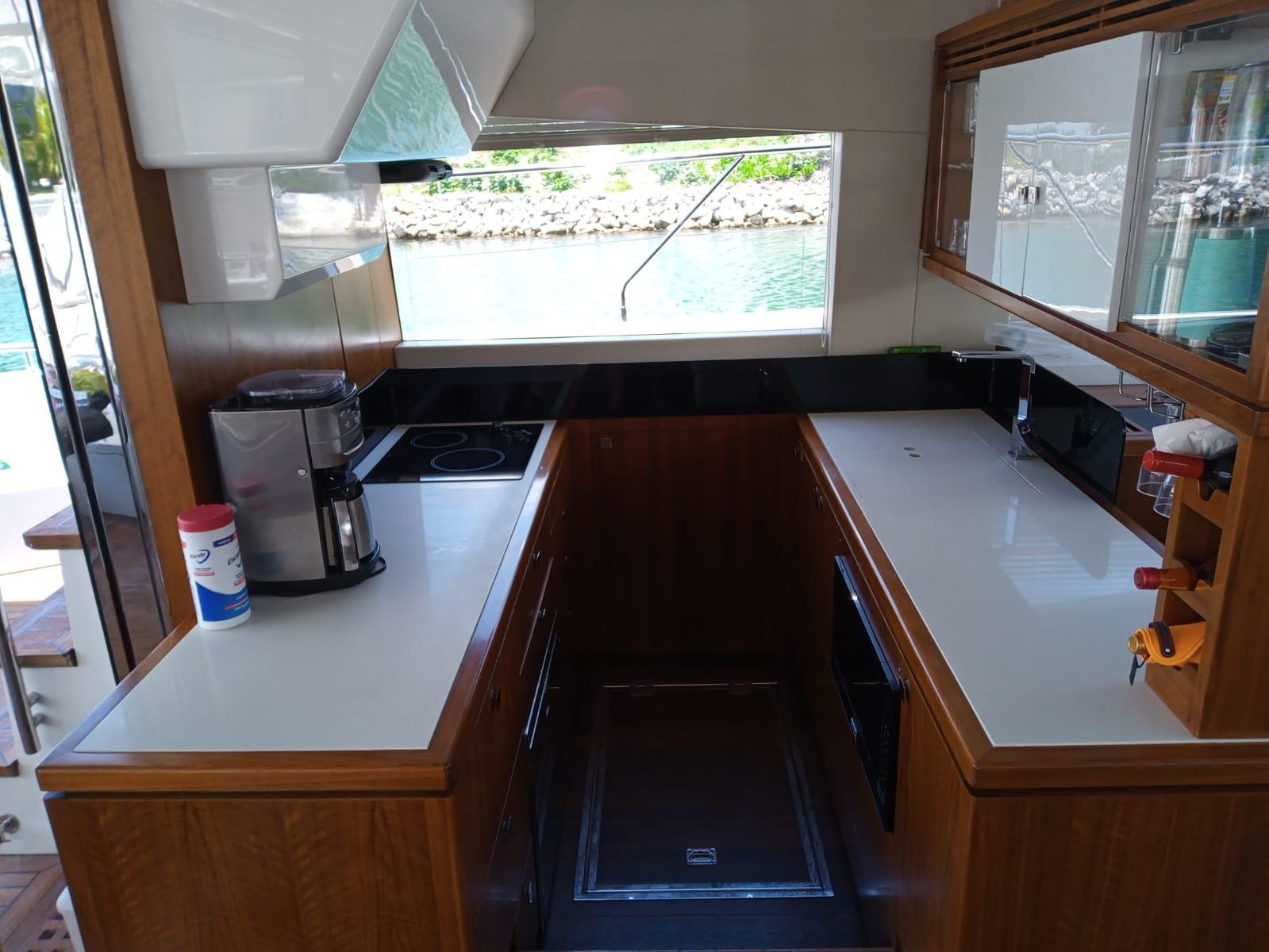 Renta de Botes de Cumpleaños Cancun Mexico - Hudson