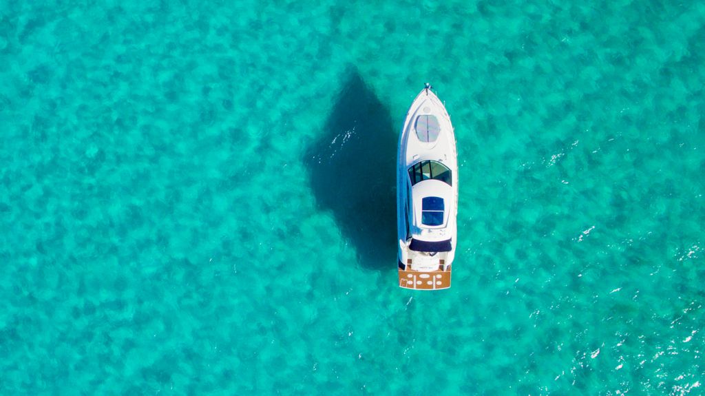 Renta de Botes en Cancún Sur - Cruceros Knotty Boy