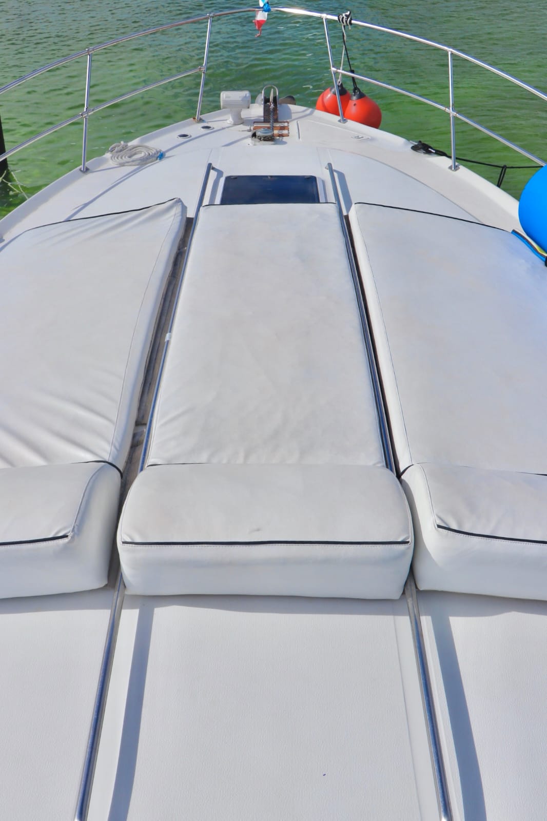 Renta de Catamarán VIP Cancún México - Sensus Vitae