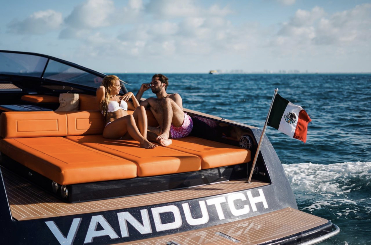 Ubicaciones de alquiler de yates en Cancún - VanDutch - VanDutch
