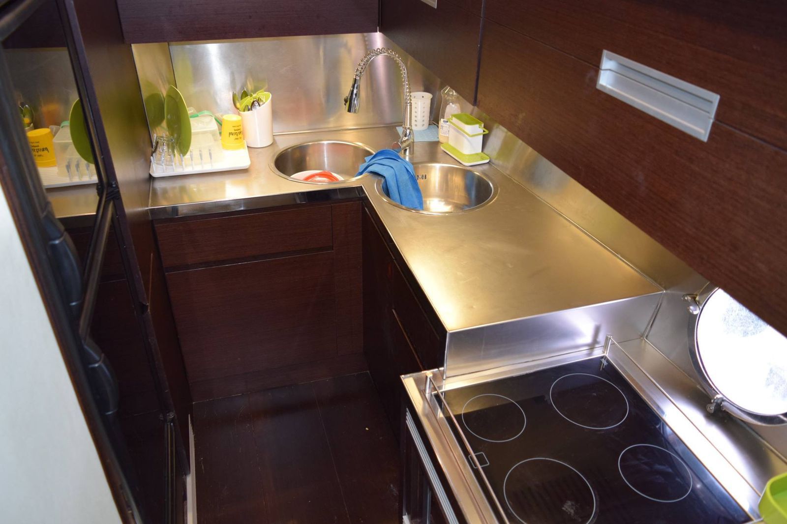 Alquiler de charter a bajo precio Cancún México - Azimut