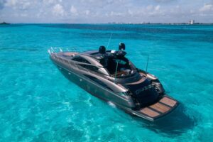 Impresionante alquiler de yates en Cancún - Sunseeker - KNOCK OUT