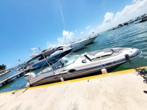 Las 10 mejores empresas de alquiler de yates en Cancún México - Bichota Sea Ray