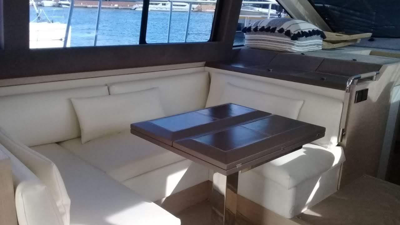 Ofertas de alquiler de yates en Cancún - Montecarlo5 - Amore