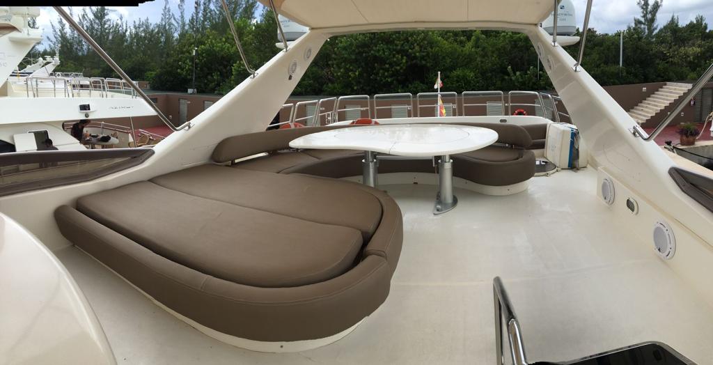 Precios de Renta de Yates en Cancún - Palapas - Azimut