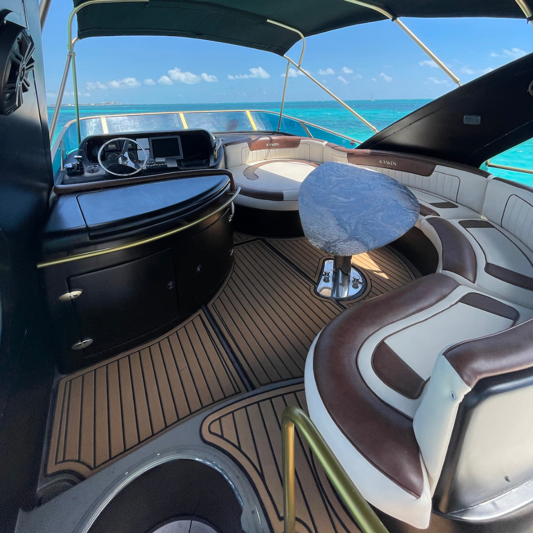 Precios de renta de botes en Cancún - Azimut - Kraken