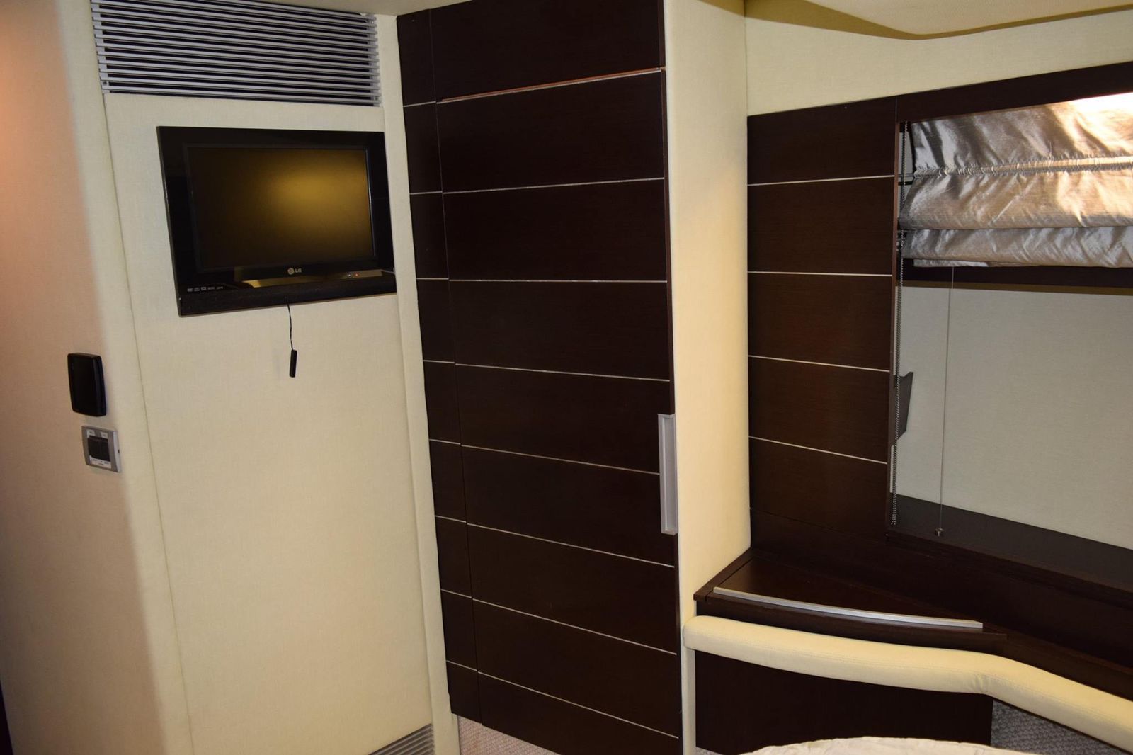 Renta de Barcos a Bajo Precio Cancún México - Azimut