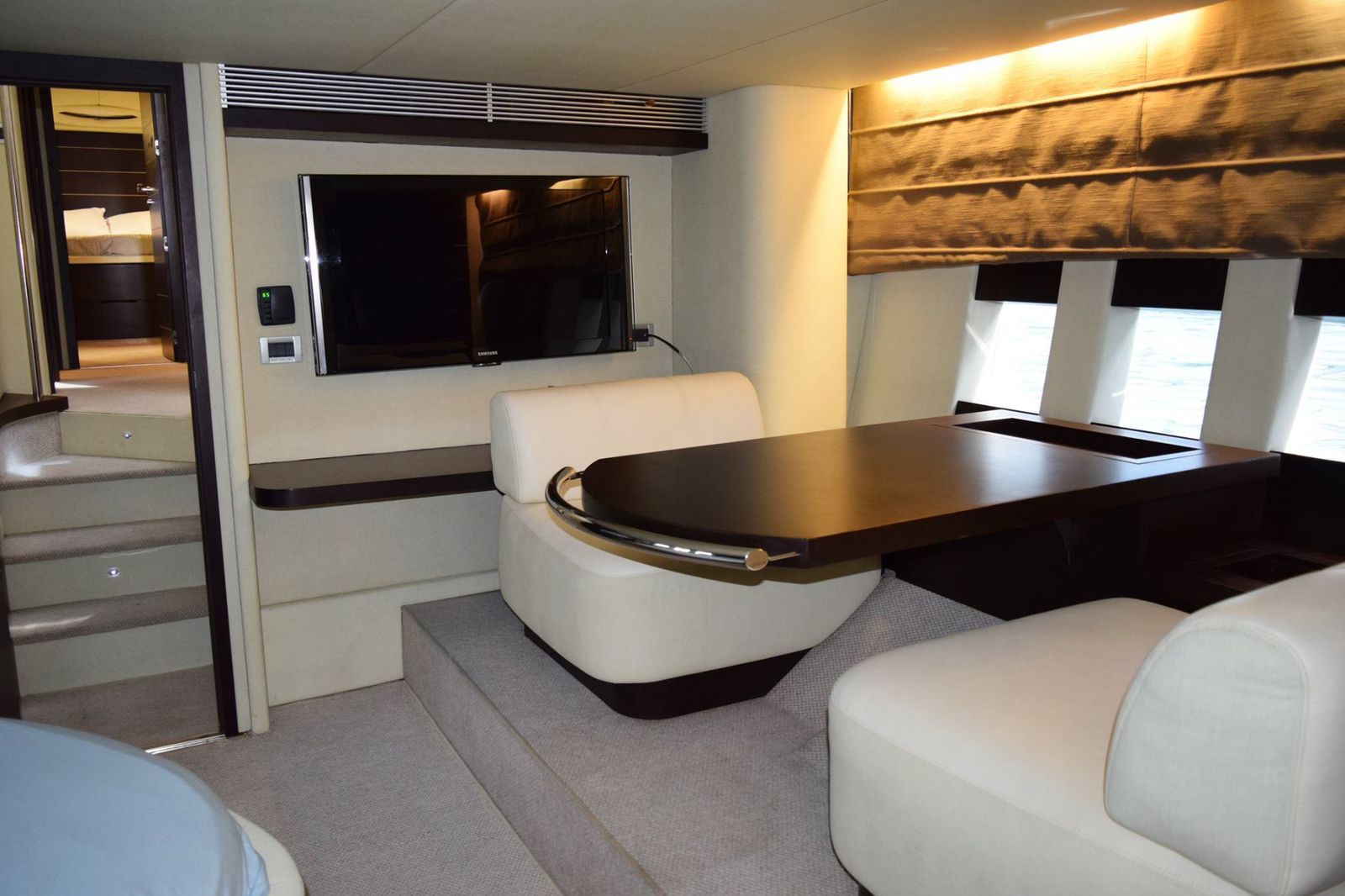 Renta de Catamaranes Renting Renter Cancún México - Azimut