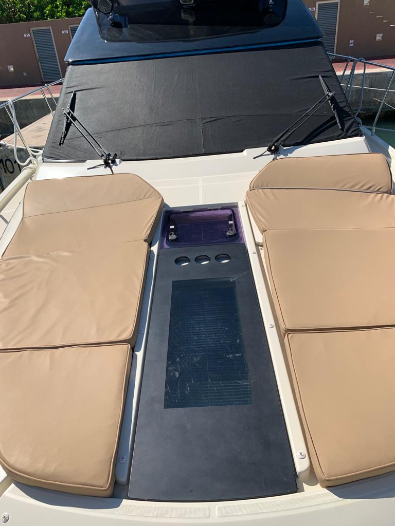 Renta de Catamarán en Cancún - Montecarlo5 - Amore