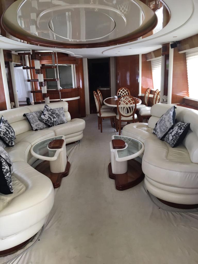 Renta de Yates Cancún - Palapas - Azimut